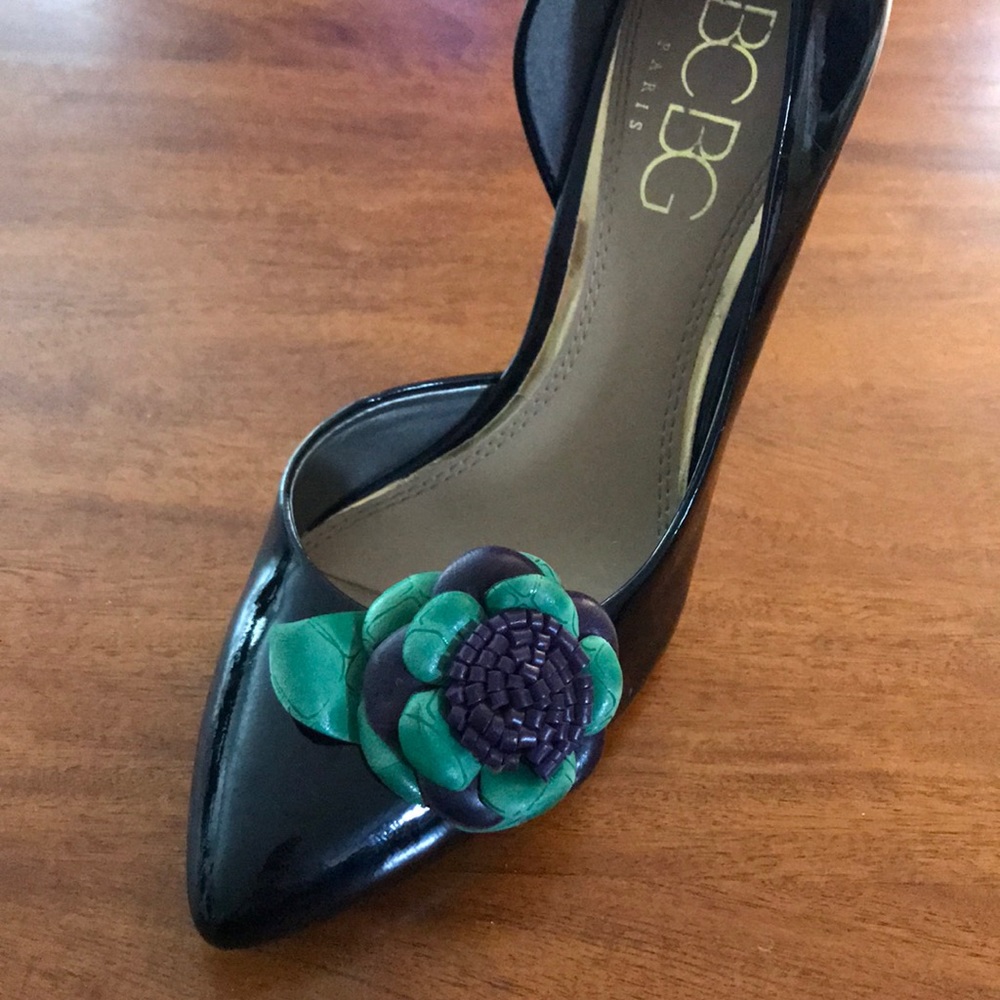 Turquoise and Violet shoe accessories (snap on)